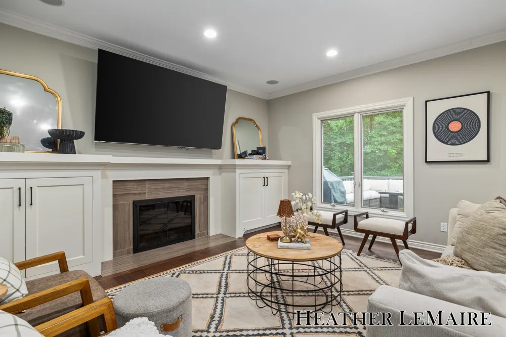 1695 Flowers Mill Drive NE Grand Rapids, MI 49525