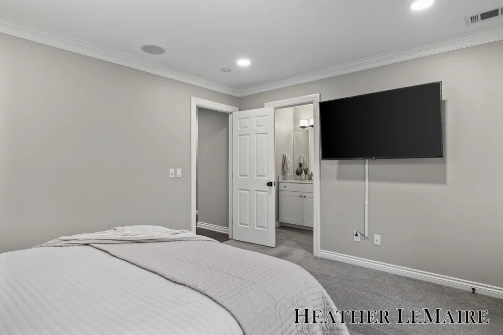 1695 Flowers Mill Drive NE Grand Rapids, MI 49525