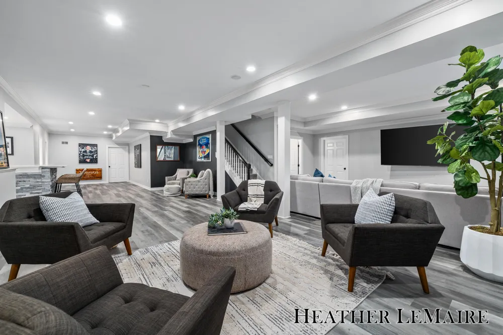 1695 Flowers Mill Drive NE Grand Rapids, MI 49525