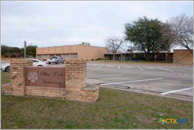 2200 Trimmier Road Killeen, TX 76541