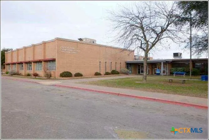 2200 Trimmier Road Killeen, TX 76541