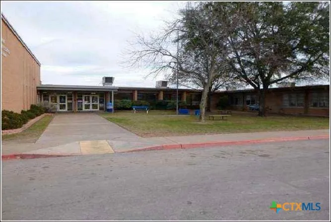 2200 Trimmier Road Killeen, TX 76541