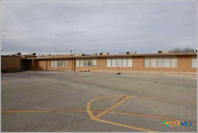 2200 Trimmier Road Killeen, TX 76541