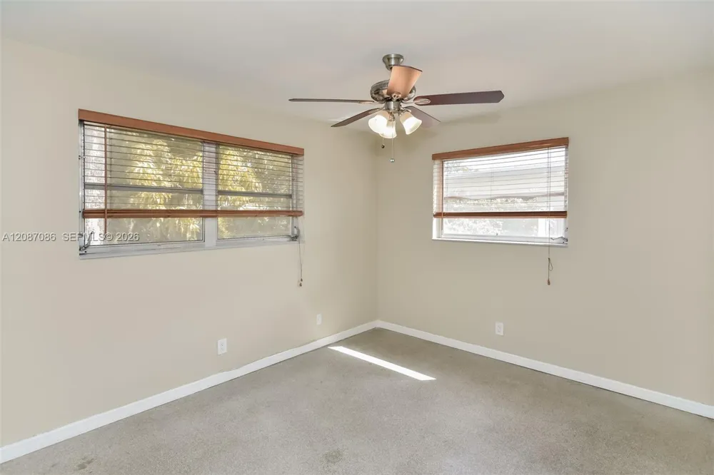 3141 SW 17th St Fort Lauderdale, FL 33312