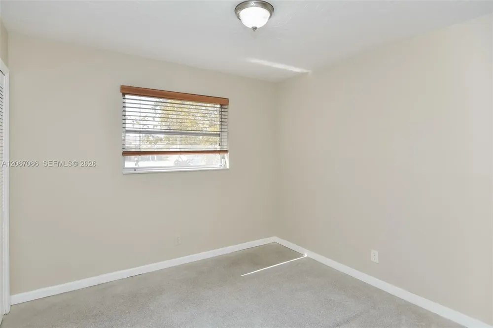 3141 SW 17th St Fort Lauderdale, FL 33312