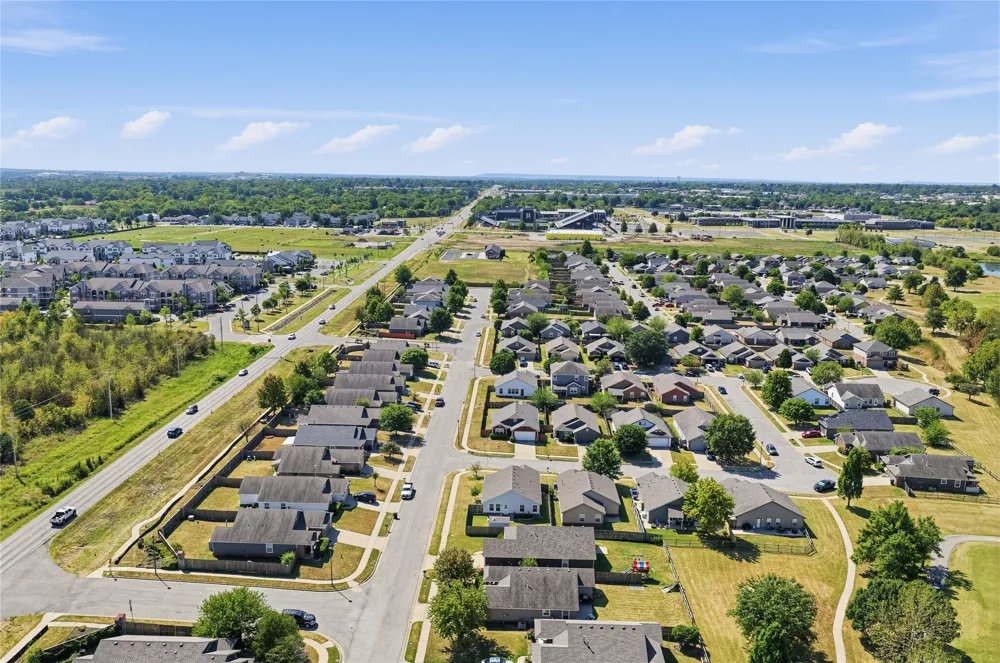 3008 22nd Street Broken Arrow, OK 74012