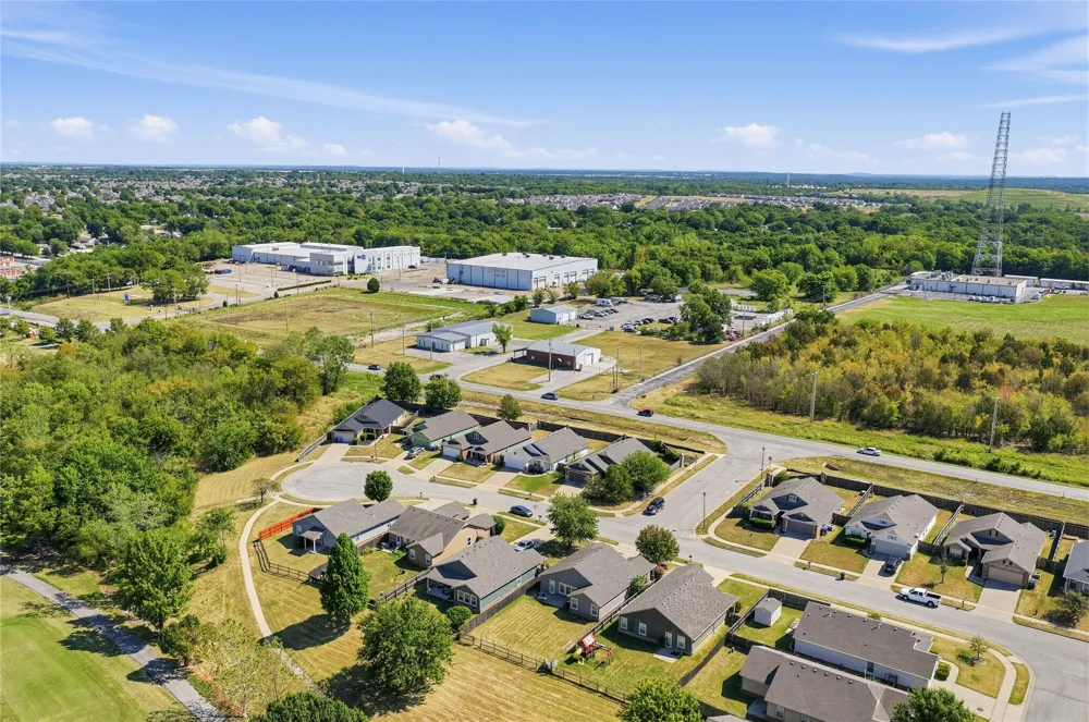 3008 22nd Street Broken Arrow, OK 74012