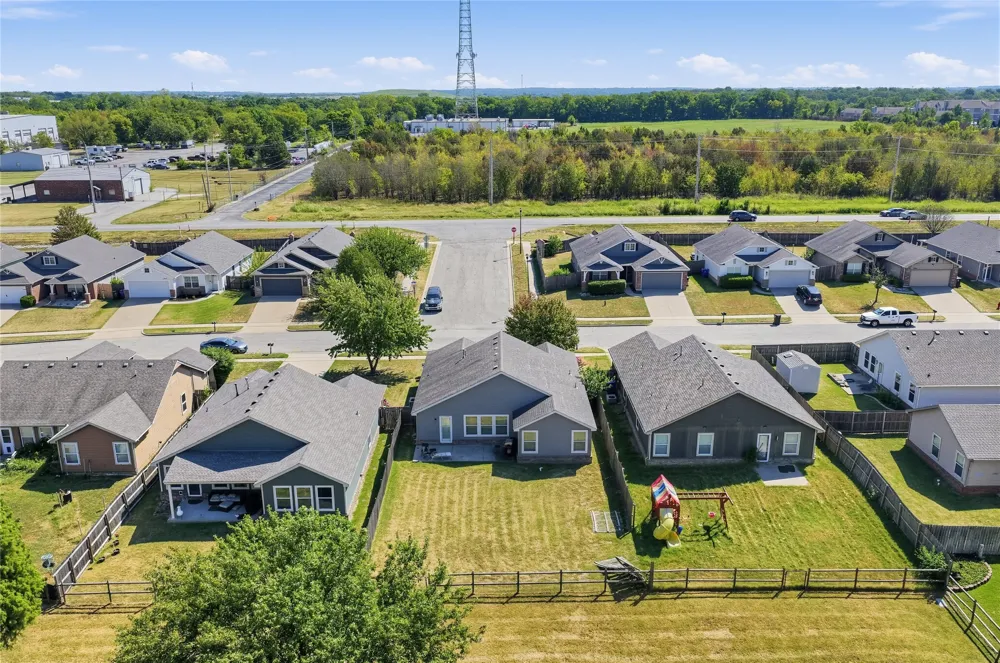 3008 22nd Street Broken Arrow, OK 74012