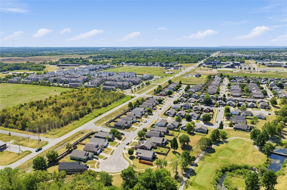 3008 22nd Street Broken Arrow, OK 74012