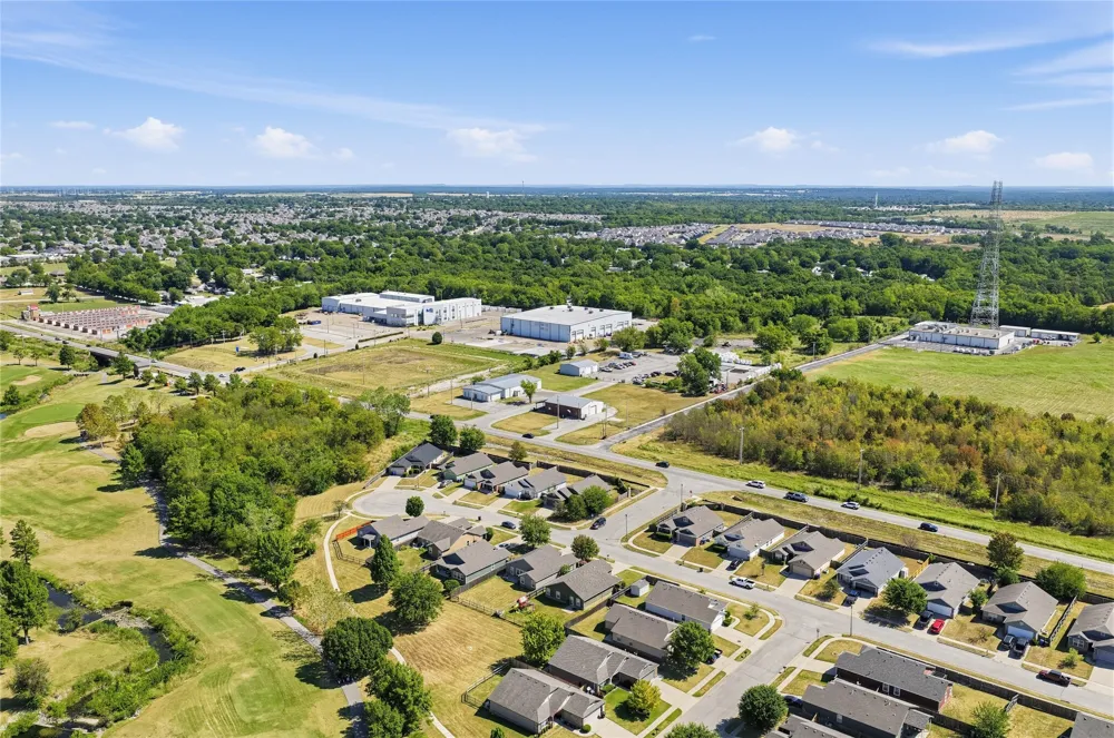 3008 22nd Street Broken Arrow, OK 74012