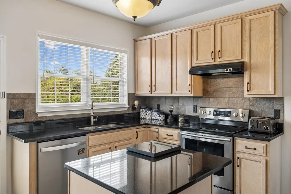 1713 Kendall Cove Ln Mount Juliet, TN 37122