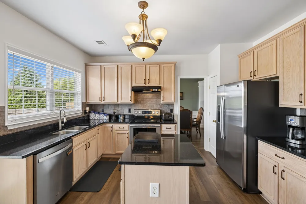 1713 Kendall Cove Ln Mount Juliet, TN 37122