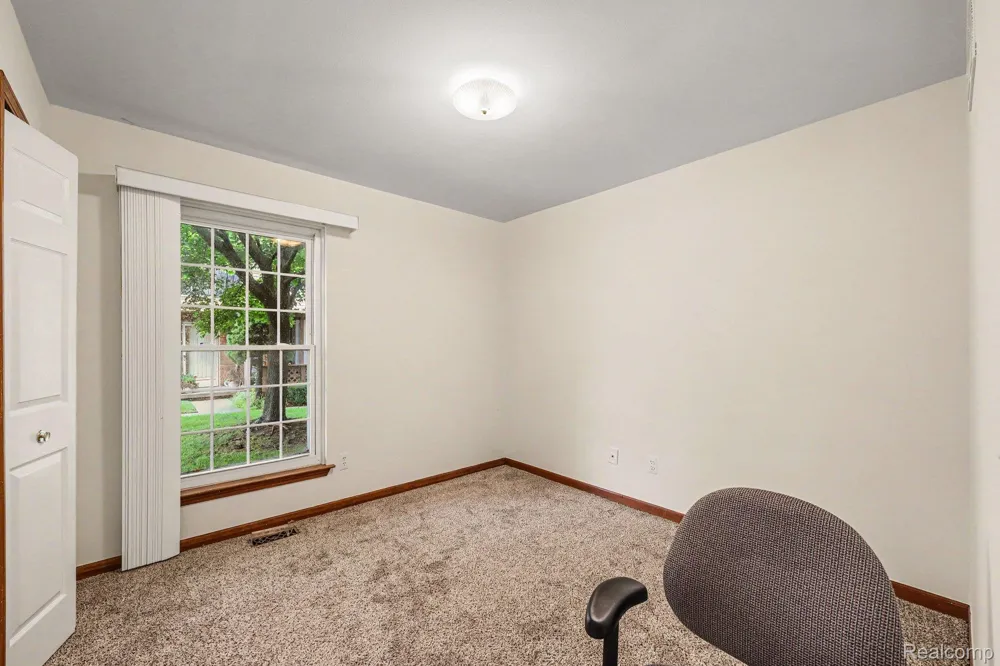 36831 Lakeview Richmond City, MI 48062