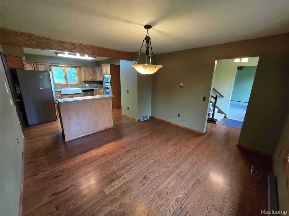 5282 McIntyre Road Clyde Township, MI 48049