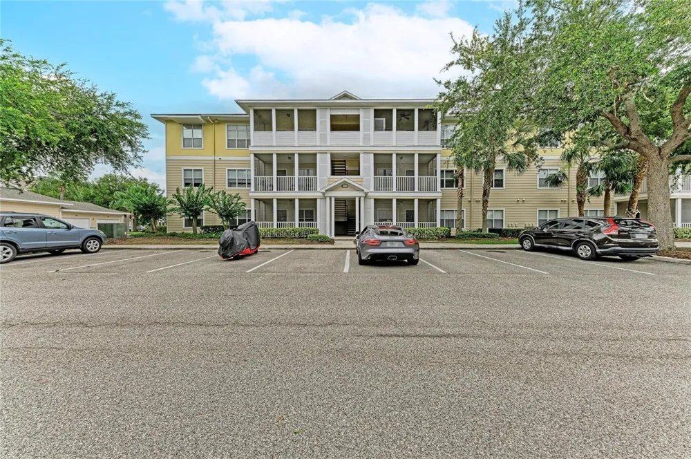 4802 51ST STREET W #416 Bradenton, FL 34210