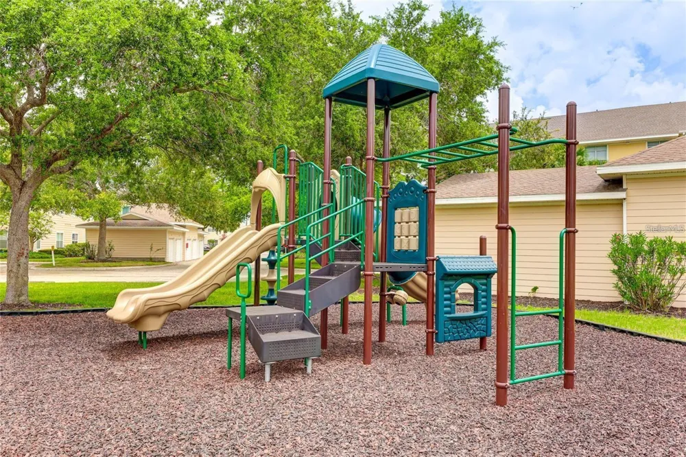 4802 51ST STREET W #416 Bradenton, FL 34210