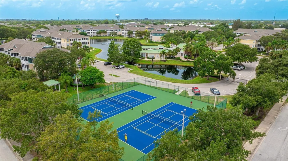 4802 51ST STREET W #416 Bradenton, FL 34210