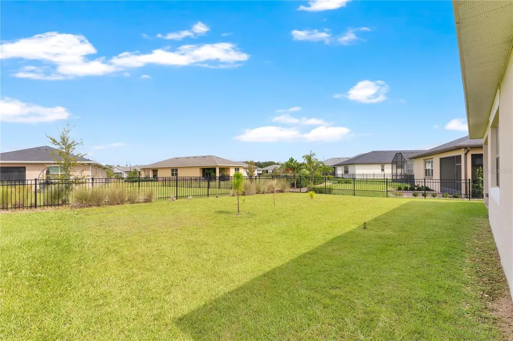 3232 SONGBIRD CIRCLE St Cloud, FL 34773