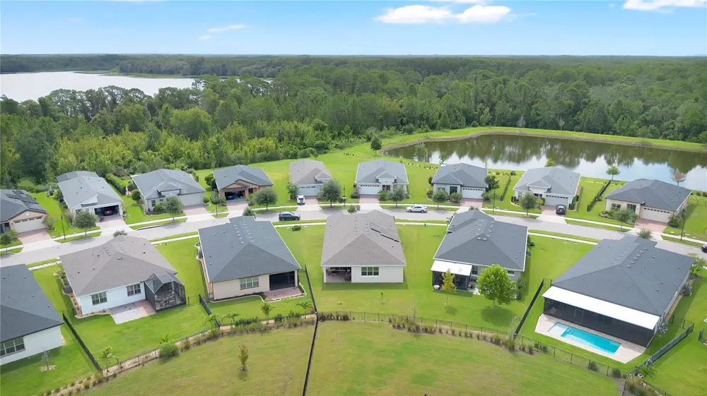 3232 SONGBIRD CIRCLE St Cloud, FL 34773