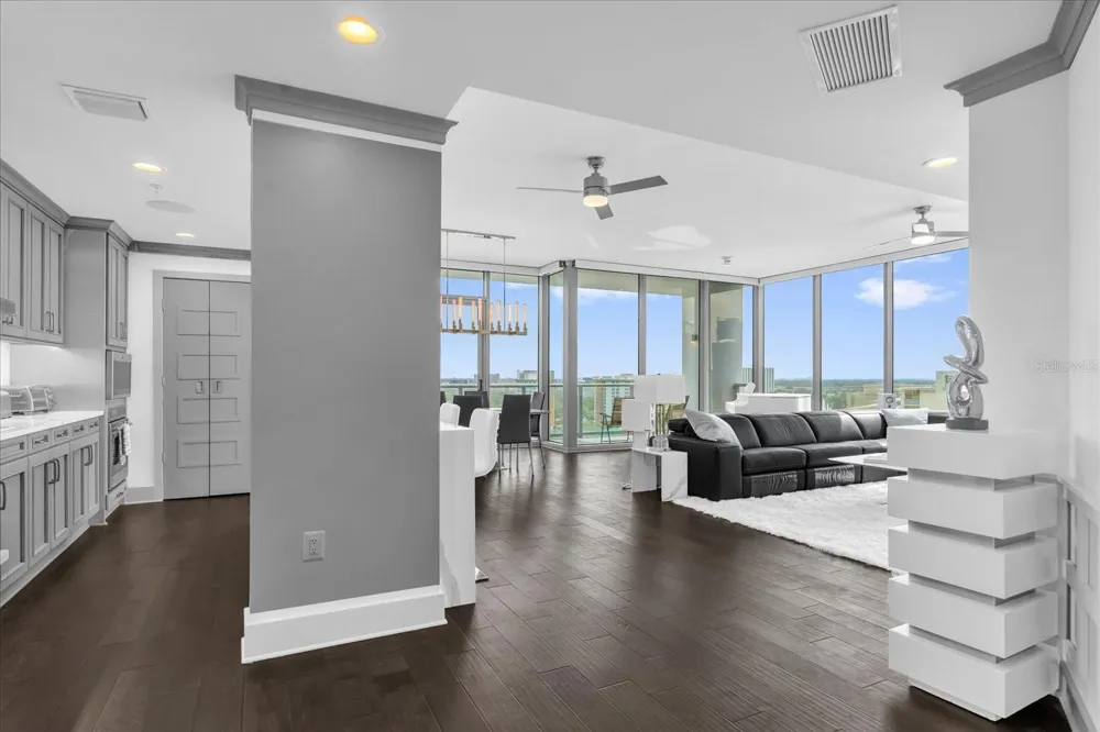 260 S OSCEOLA AVENUE #1406 Orlando, FL 32801
