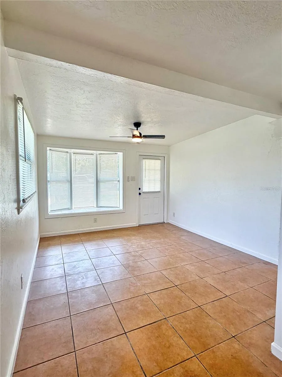 3724 TARO PLACE Sarasota, FL 34232