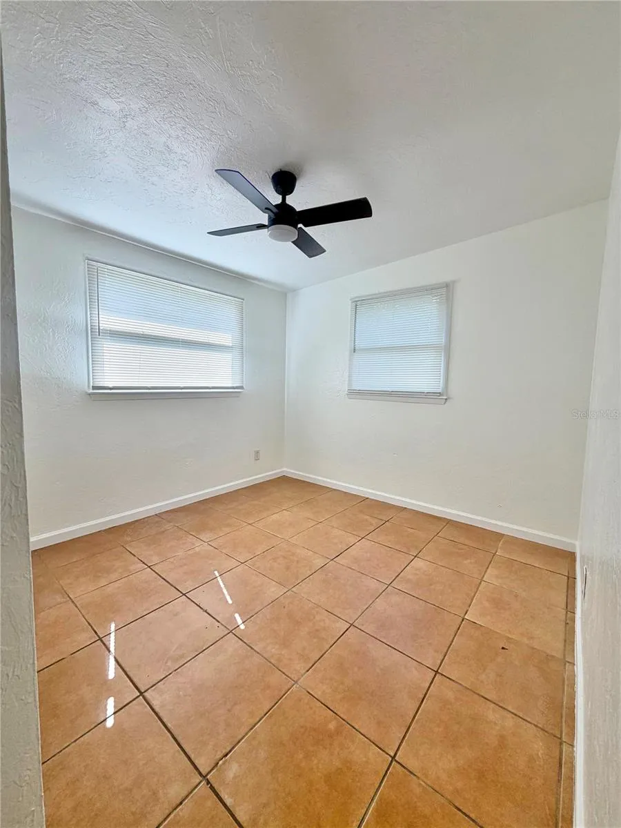 3724 TARO PLACE Sarasota, FL 34232