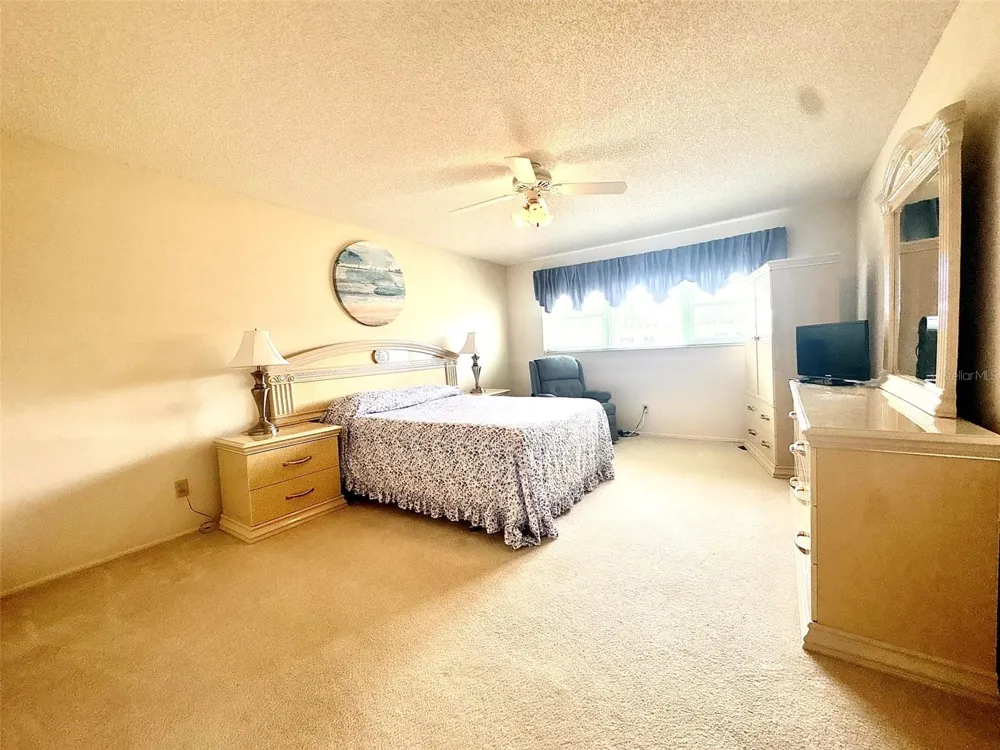 2222 AMERICUS BOULEVARD #40 Clearwater, FL 33763