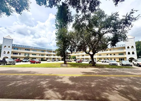 2222 AMERICUS BOULEVARD #40