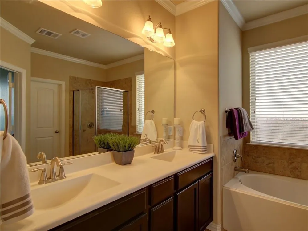 17713 Turning Stream Lane Pflugerville, TX 78660
