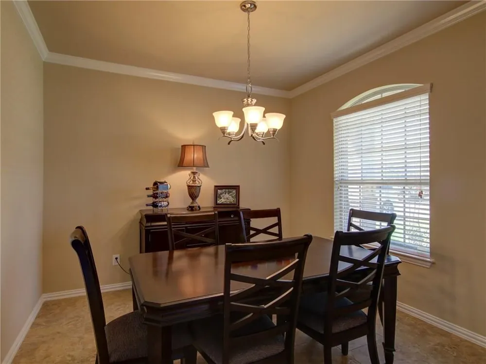 17713 Turning Stream Lane Pflugerville, TX 78660