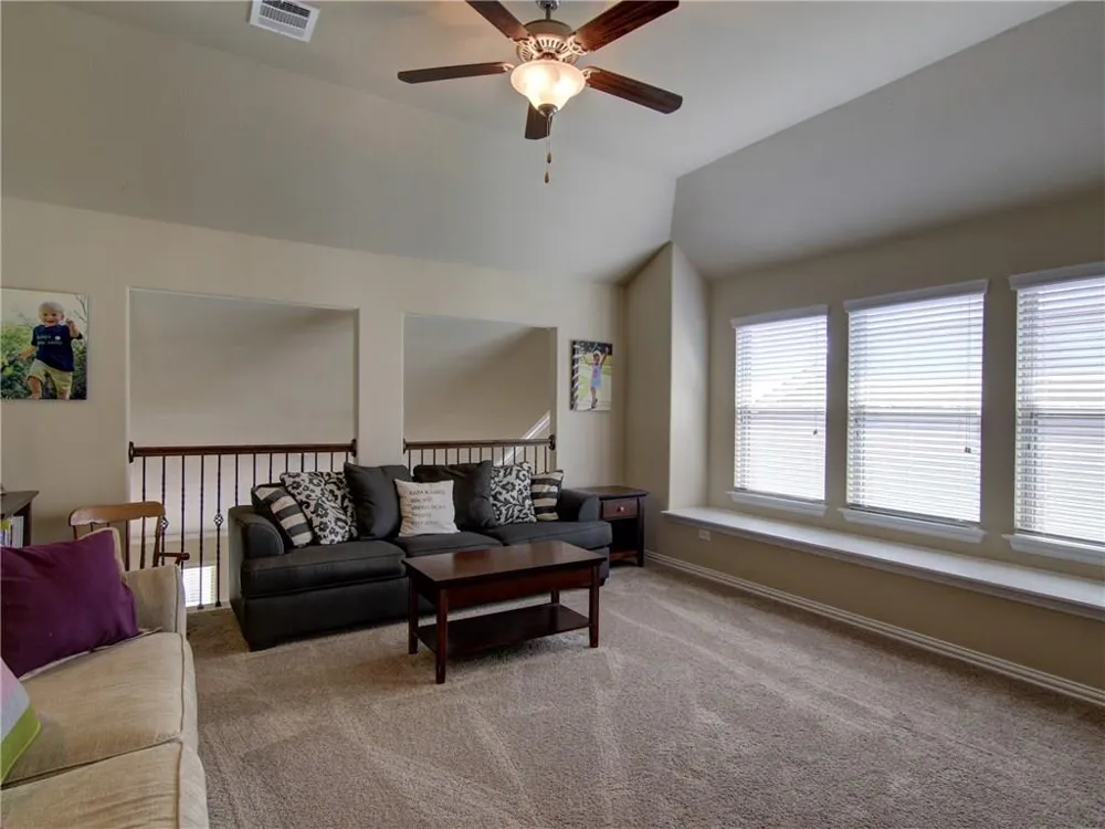 17713 Turning Stream Lane Pflugerville, TX 78660