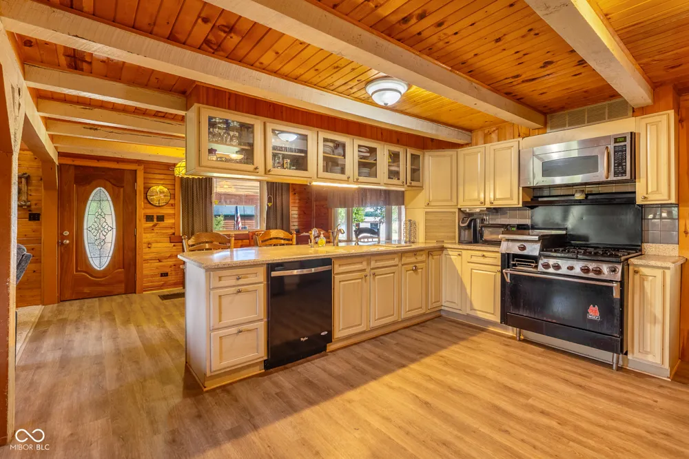 1156 Cope Road Martinsville, IN 46151