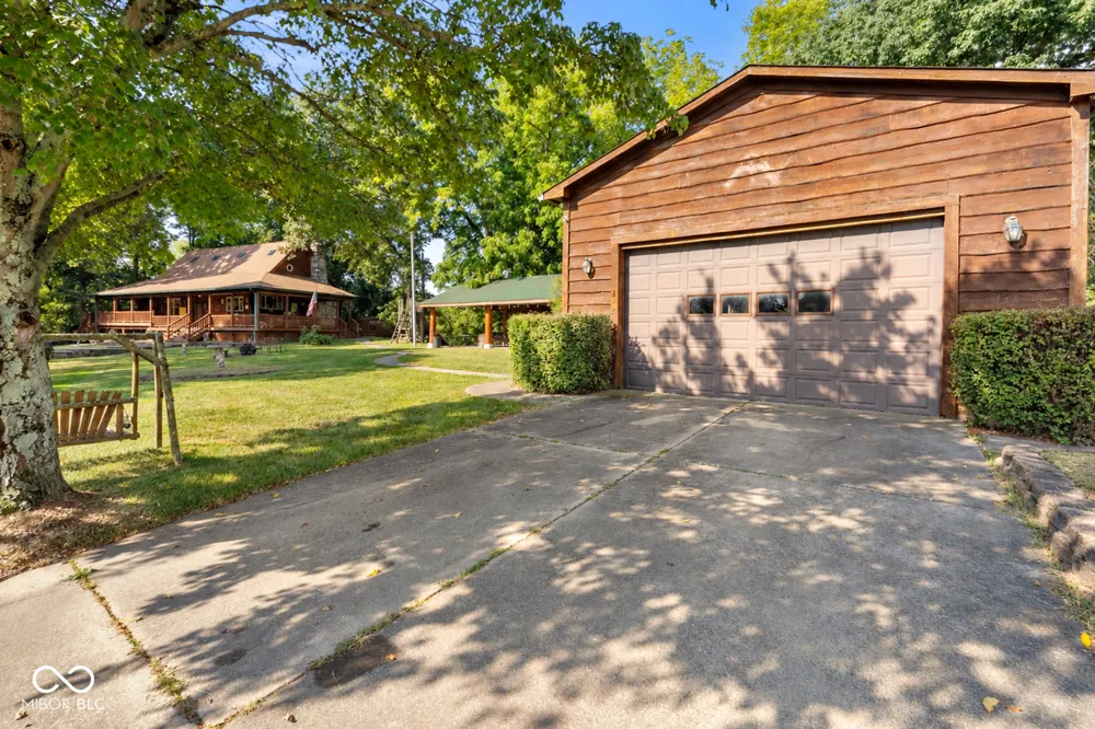 1156 Cope Road Martinsville, IN 46151