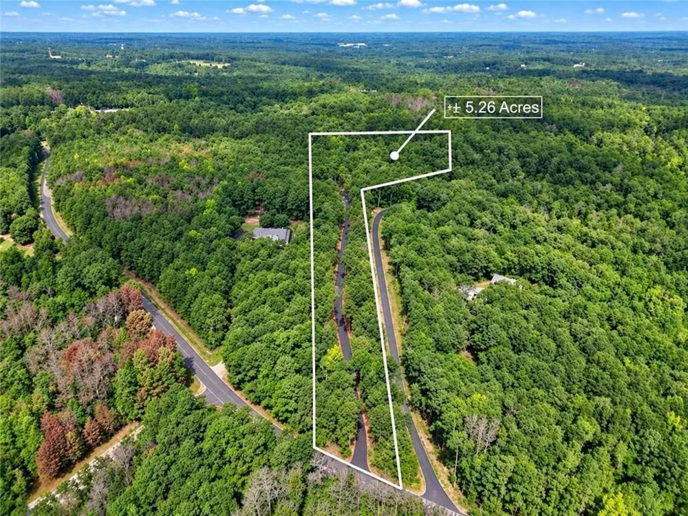 5567 Tyree Road Winston, GA 30187