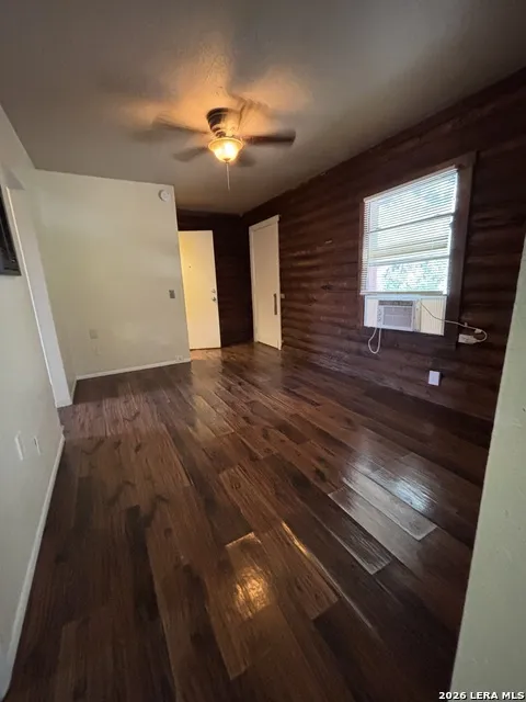 234 SAN ANGELO ST Unit 12 Bandera, TX 78003