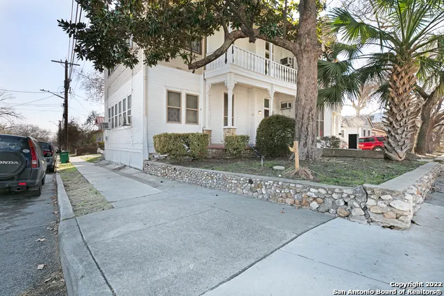 822 E Carson St Unit 6 San Antonio, TX 78208