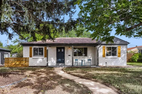 2220 Rosemary Street