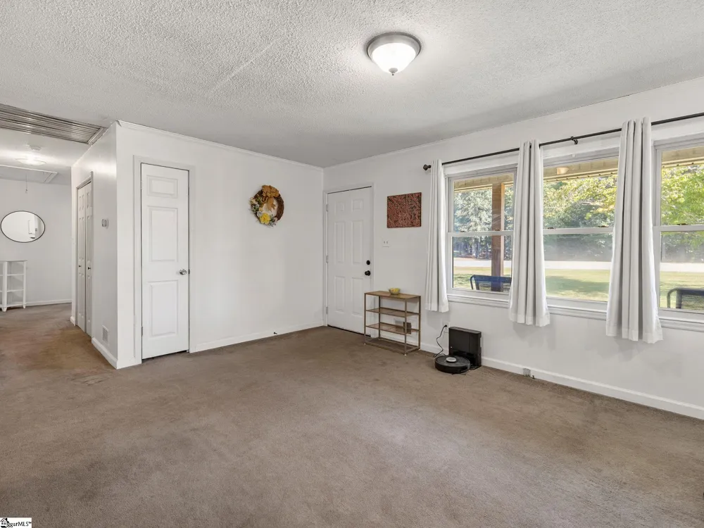 590 Cherry Hill Road Spartanburg, SC 29307