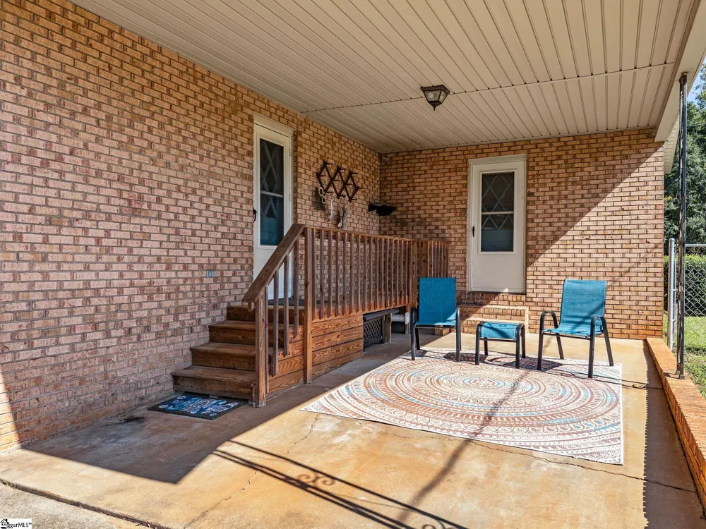 590 Cherry Hill Road Spartanburg, SC 29307