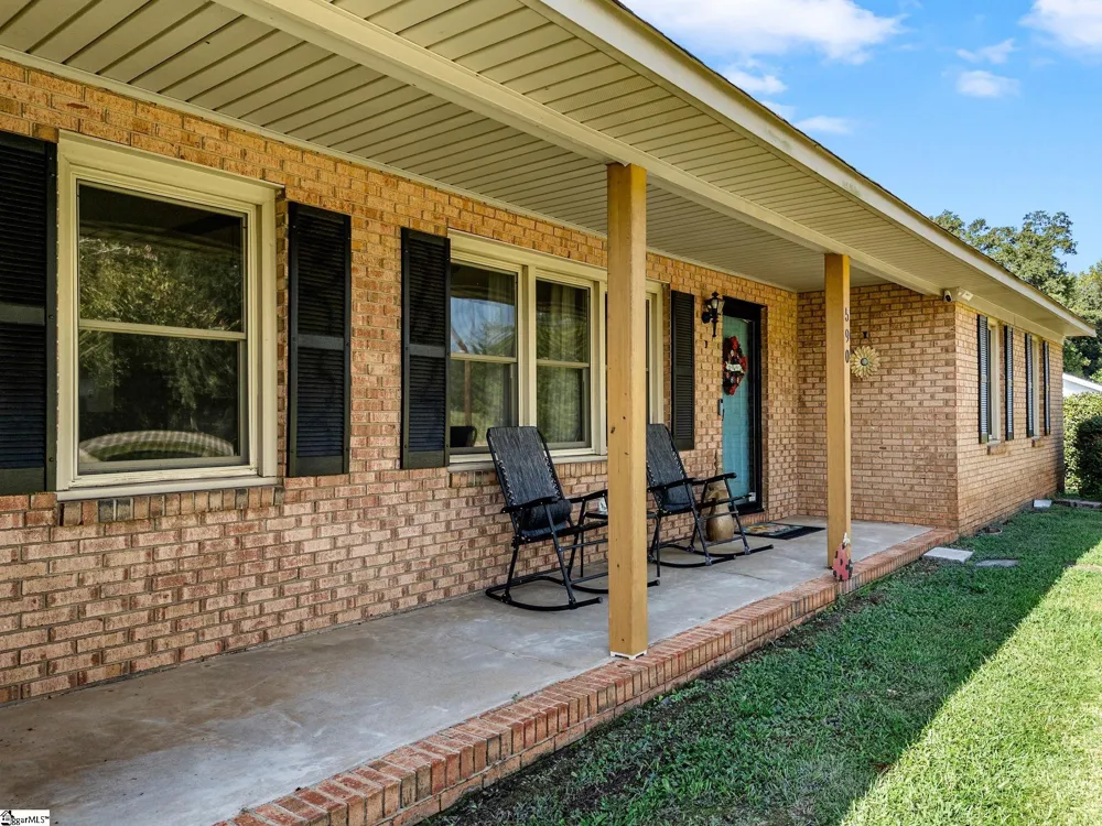 590 Cherry Hill Road Spartanburg, SC 29307