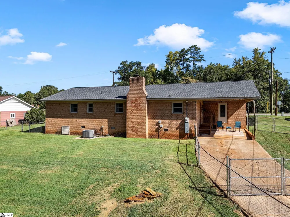 590 Cherry Hill Road Spartanburg, SC 29307
