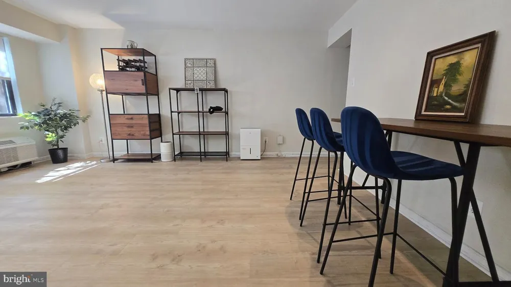 1801 CLYDESDALE PLACE NW #201 Washington, DC 20009