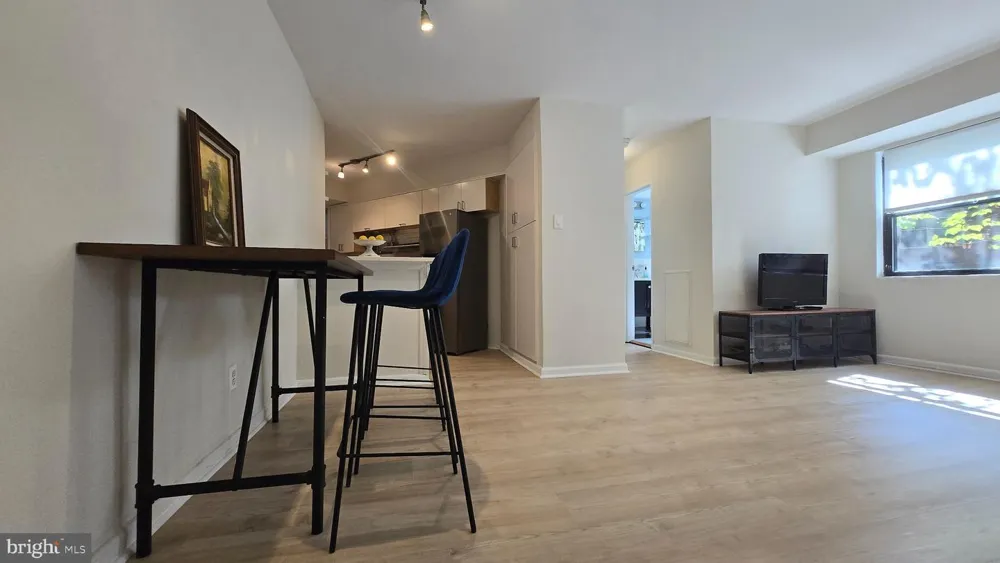 1801 CLYDESDALE PLACE NW #201 Washington, DC 20009