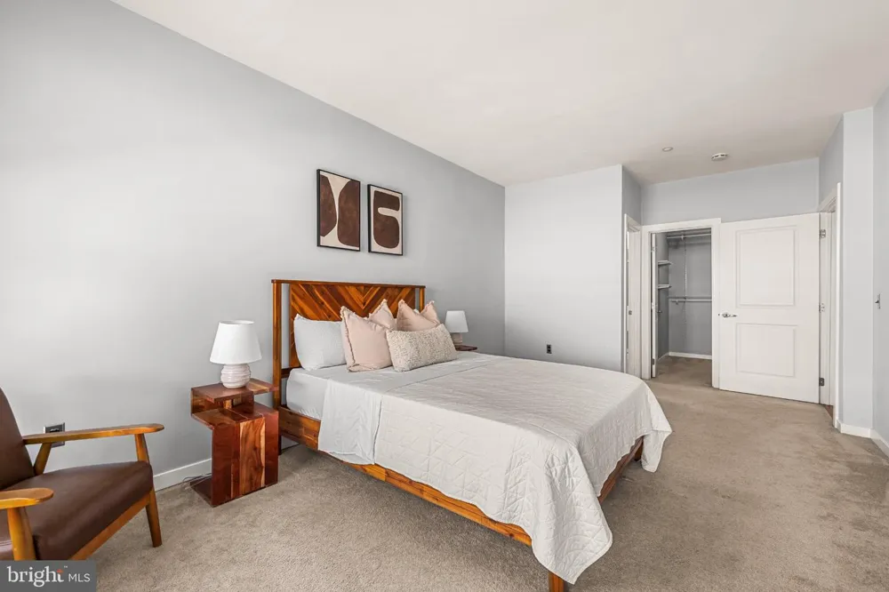 2007 CLIPPER PARK ROAD #211 Baltimore, MD 21211