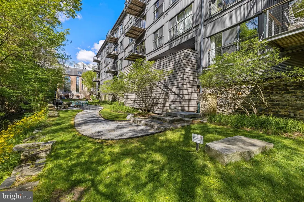 2007 CLIPPER PARK ROAD #211 Baltimore, MD 21211