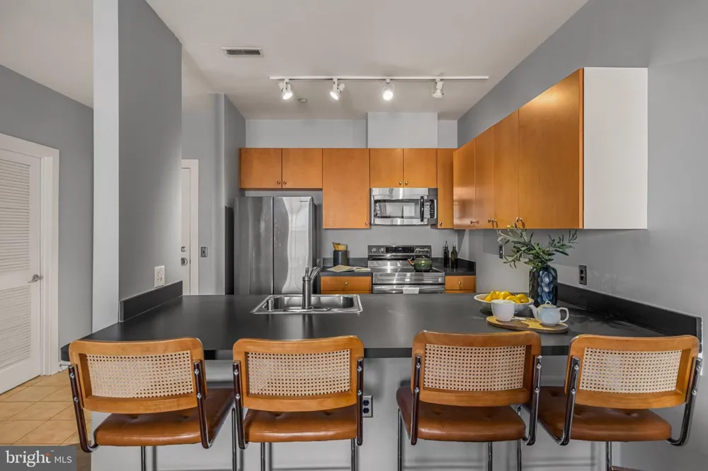 2007 CLIPPER PARK ROAD #211 Baltimore, MD 21211