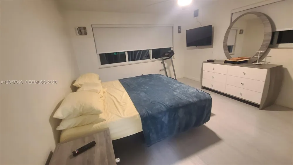 175 NE 203 TE #26 Miami Gardens, FL 33179