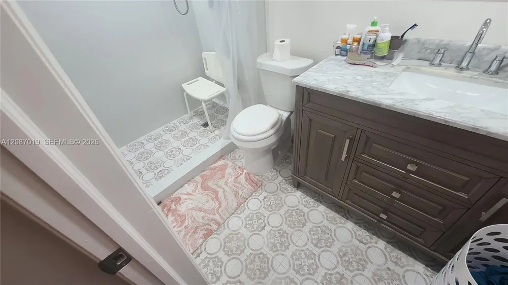 175 NE 203 TE #26 Miami Gardens, FL 33179
