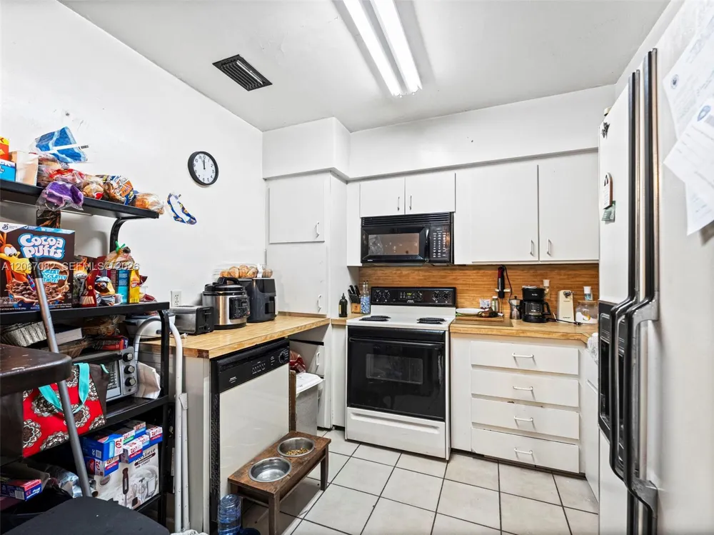 5440 E 7th Ave Hialeah, FL 33013