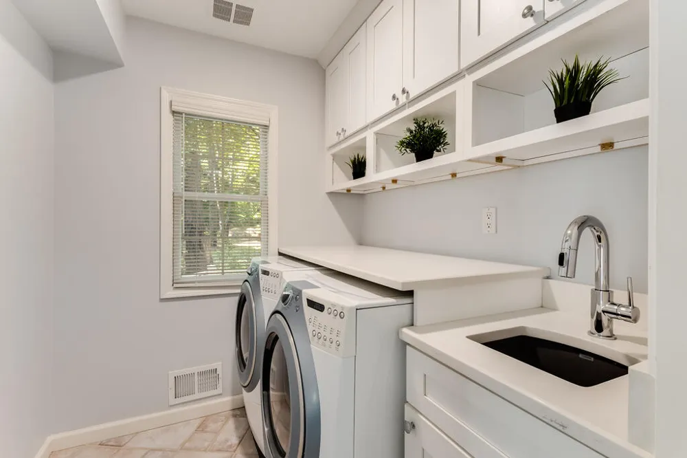46161 Neeson Street Northville, MI 48167